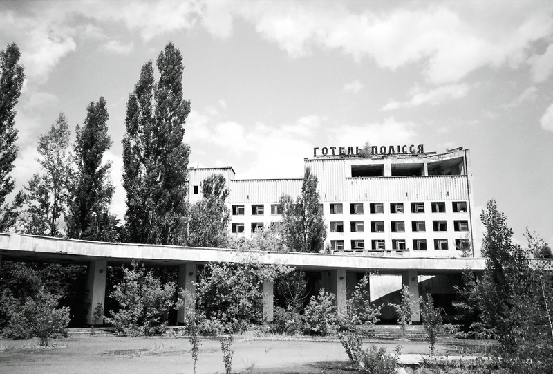 Video: Ám ảnh hiện trường thảm họa hạt nhân Chernobyl sau 28 năm - ảnh 4