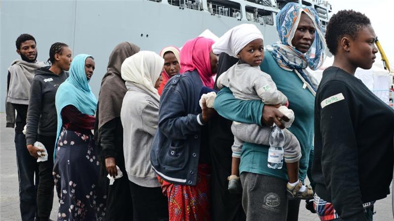 Xót xa với thảm cảnh của người tị nạn ở châu Âu - ảnh 2