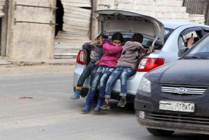 Người dân Syria sống như thế nào dưới làn đạn ở Aleppo? - ảnh 7