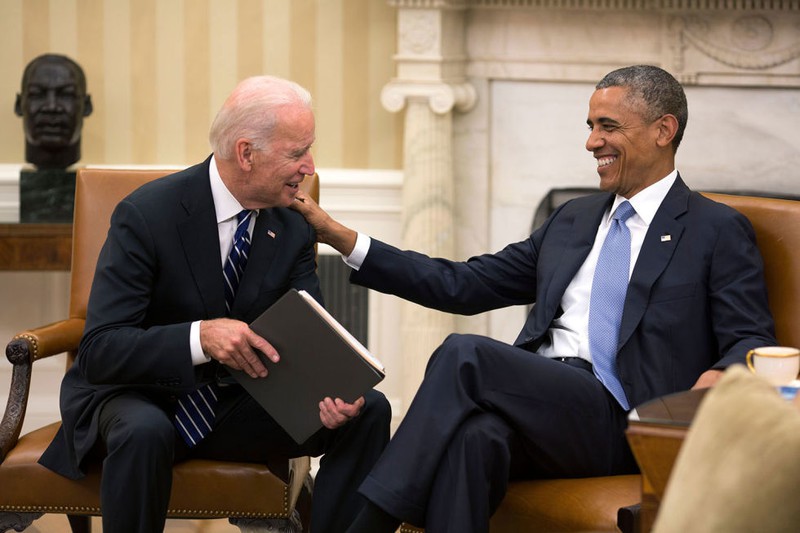 Barack Obama và Joe Biden: 