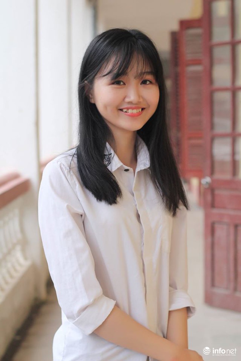 Vẻ đẹp của nữ sinh THPT Huỳnh Thúc Kháng trong cuộc thi Miss VOS 2016 - ảnh 2
