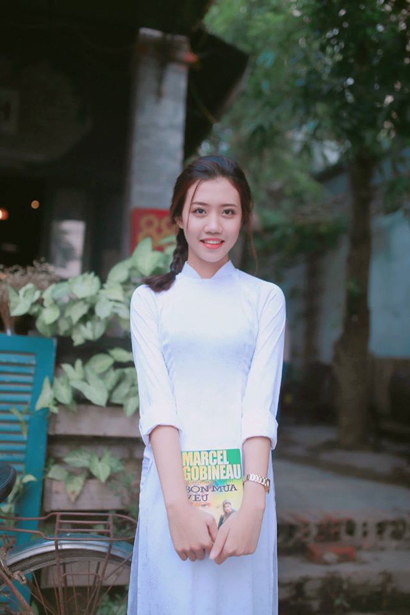 Vẻ đẹp của nữ sinh THPT Huỳnh Thúc Kháng trong cuộc thi Miss VOS 2016 - ảnh 10