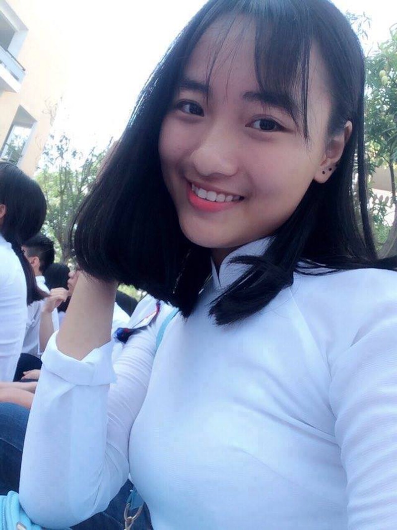 Vẻ đẹp của nữ sinh THPT Huỳnh Thúc Kháng trong cuộc thi Miss VOS 2016 - ảnh 19