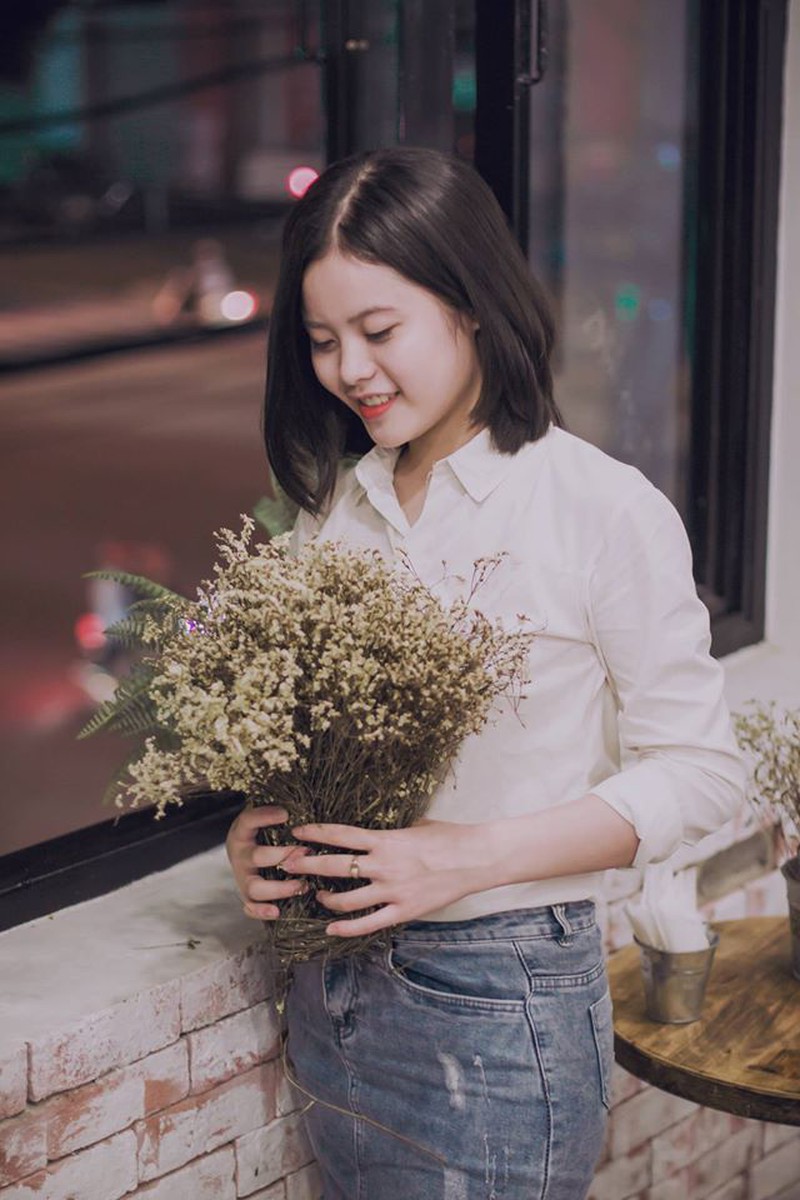 Vẻ đẹp của nữ sinh THPT Huỳnh Thúc Kháng trong cuộc thi Miss VOS 2016 - ảnh 23