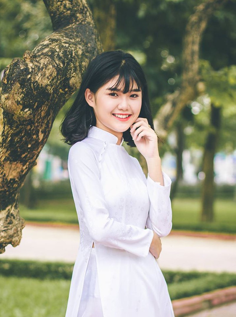 Vẻ đẹp của nữ sinh THPT Huỳnh Thúc Kháng trong cuộc thi Miss VOS 2016 - ảnh 34