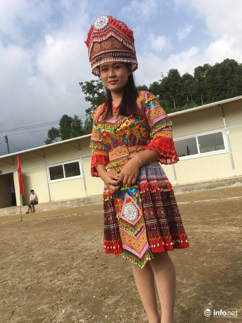 Những bông hoa của núi rừng trong ngày 20/11 - ảnh 3