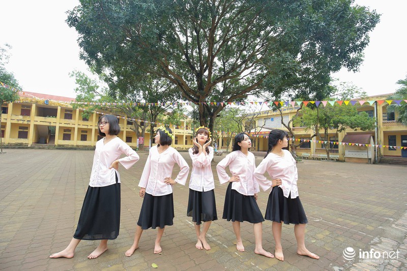 Bộ ảnh kỷ yếu