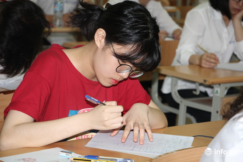 Những hình ảnh đầu tiên về kỳ thi THPT quốc gia 2017 - ảnh 11