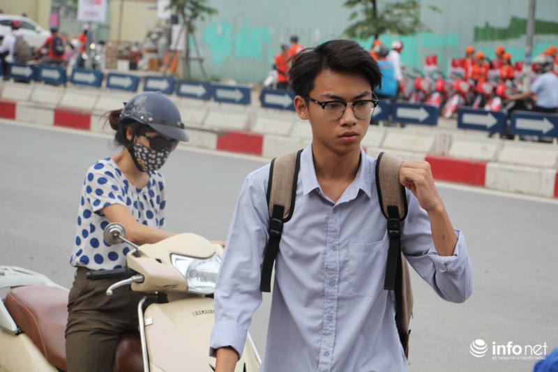 Những hình ảnh đầu tiên về kỳ thi THPT quốc gia 2017 - ảnh 4