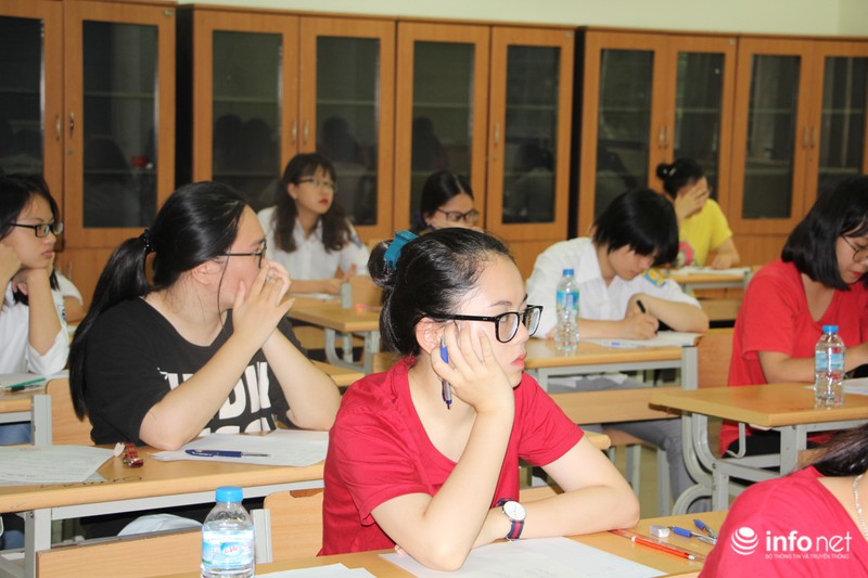 Những hình ảnh đầu tiên về kỳ thi THPT quốc gia 2017 - ảnh 10