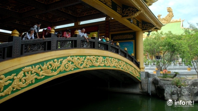 Trước ngày ông Huỳnh Uy Dũng đóng cửa Đại Nam: Khách đổ về gấp gáp - ảnh 4