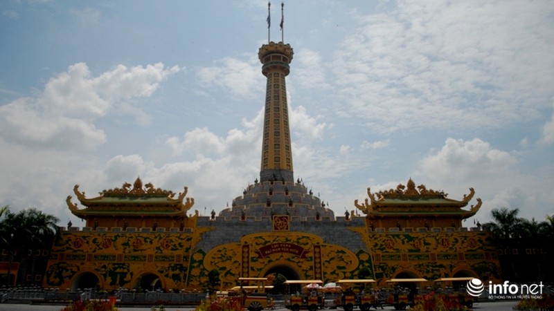 Trước ngày ông Huỳnh Uy Dũng đóng cửa Đại Nam: Khách đổ về gấp gáp - ảnh 1