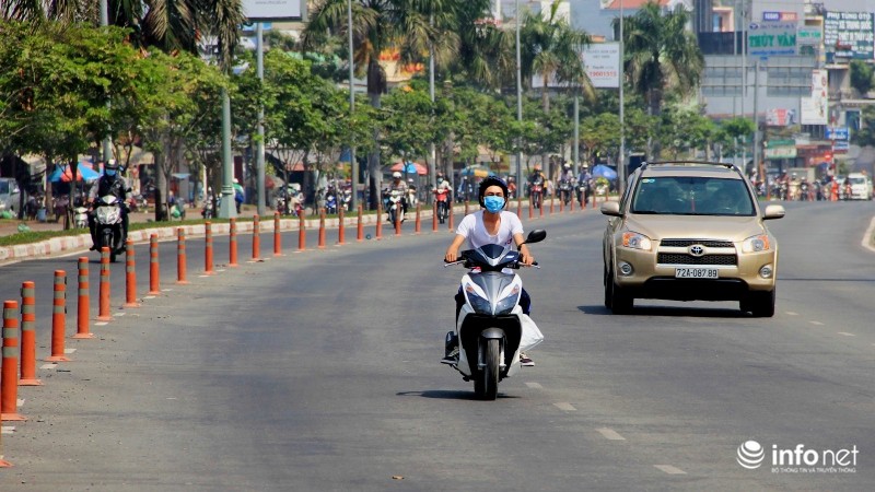 Người Sài Gòn có vượt đèn đỏ, lấn làn, băng ngang đường sai chỗ? - ảnh 1