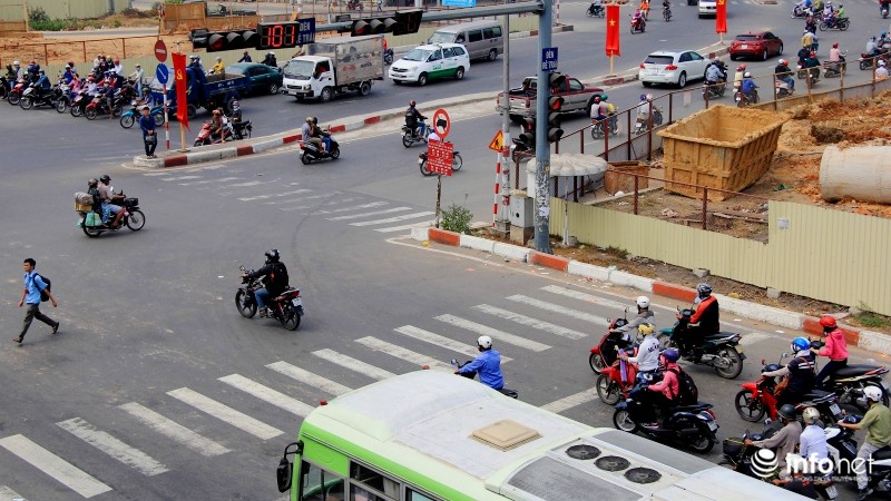 Người Sài Gòn có vượt đèn đỏ, lấn làn, băng ngang đường sai chỗ? - ảnh 5