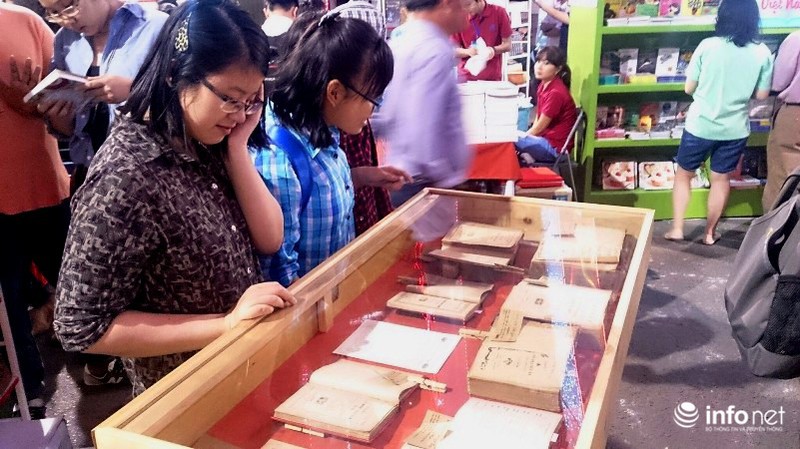 Ngắm những cuốn sách in từ cuối Thể kỷ 19 tại Sài Gòn - Gia Định - ảnh 18