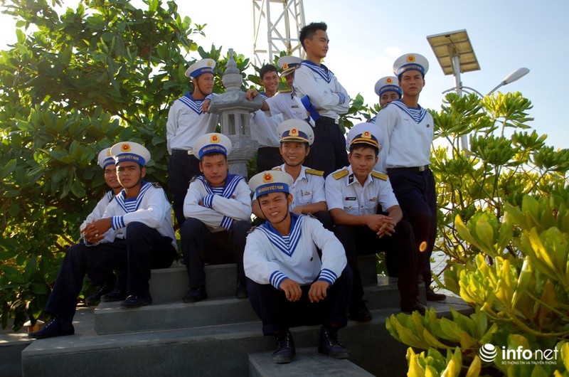 Những nụ cười Trường Sa - ảnh 16