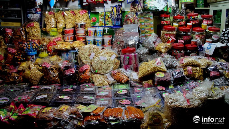 Chợ đêm đầy màu sắc ở