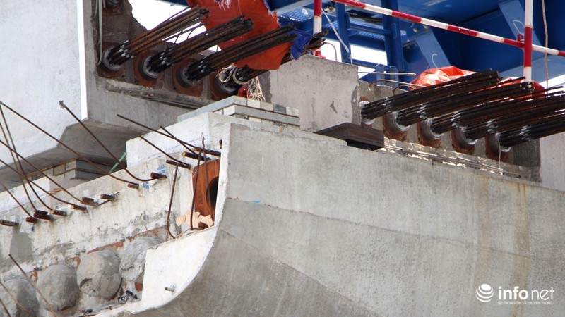 Cận cảnh lắp các đốt dầm 500 tấn cho tuyến metro Bến Thành - Suối Tiên - ảnh 10