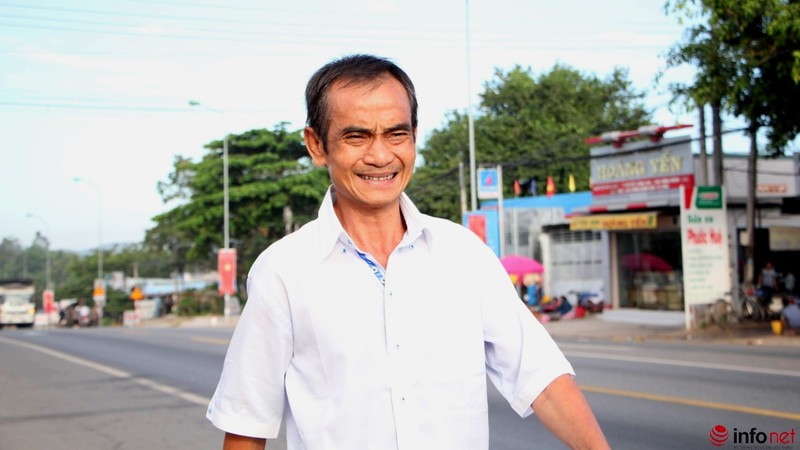 Những hình ảnh xúc động buổi xin lỗi công khai ông Huỳnh Văn Nén - ảnh 2