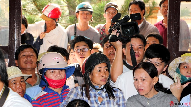 Những hình ảnh xúc động buổi xin lỗi công khai ông Huỳnh Văn Nén - ảnh 12