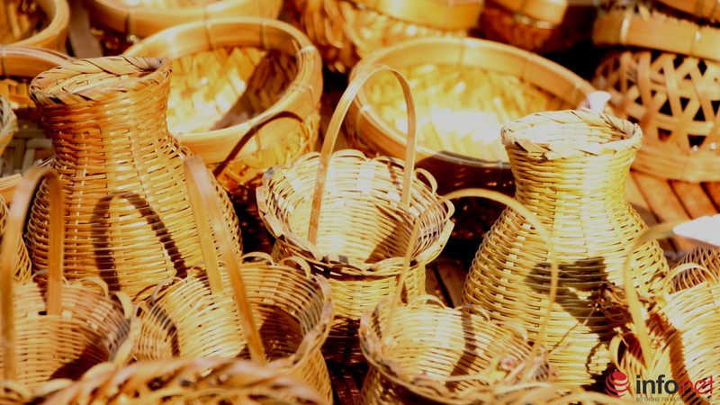 Những đồ vật tý hon gợi nhớ tuổi thơ