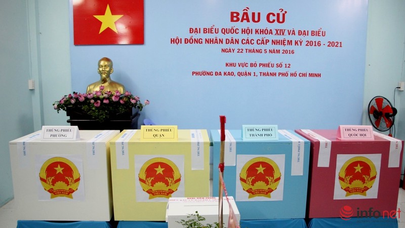 Cận cảnh kiểm phiếu sau bầu cử tại quận 1, TP.HCM - ảnh 4