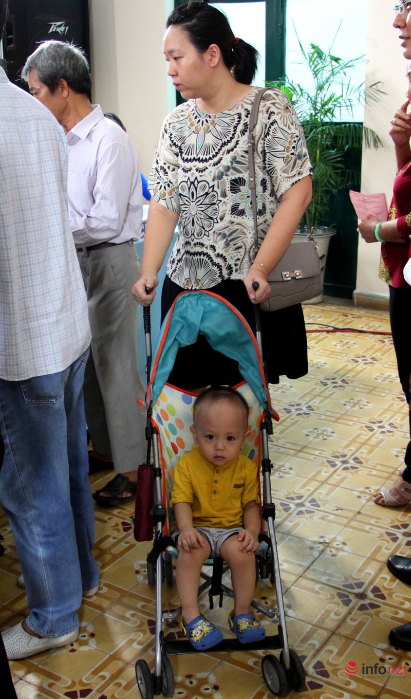 Những