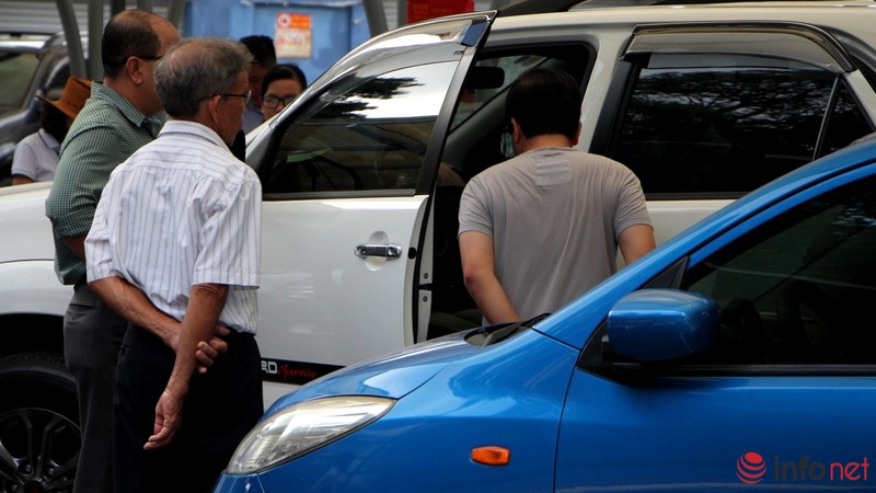 Tham quan chợ xe hơi theo kiểu Mỹ tại TP.HCM - ảnh 12