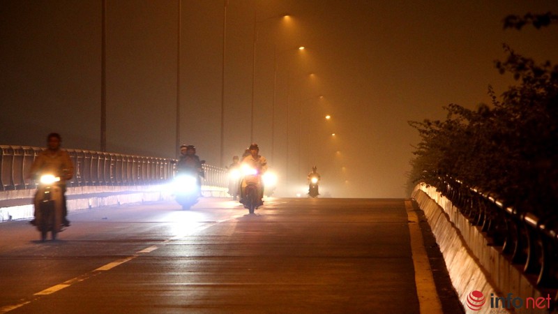 TP.HCM: Nhiều khu vực chìm trong sương mù - ảnh 5
