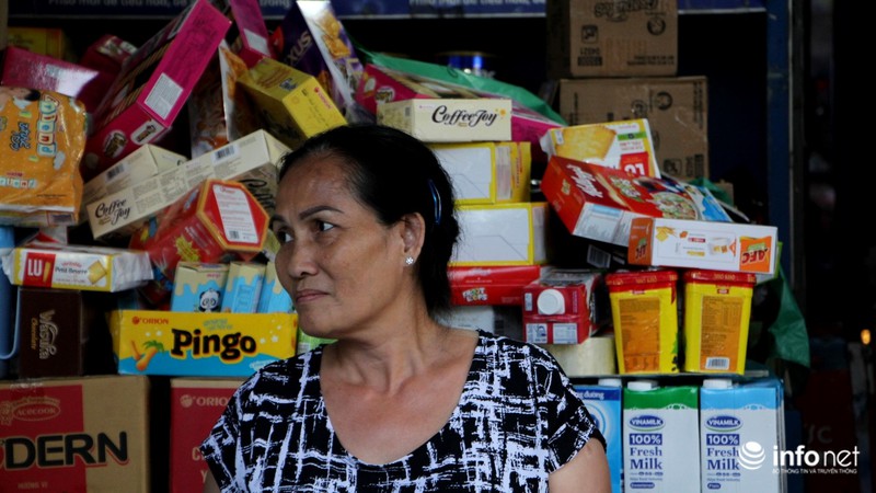 Quận 1 phá sạch bậc lên xuống, bồn cây, chướng ngại vật lấn chiếm vỉa hè - ảnh 20