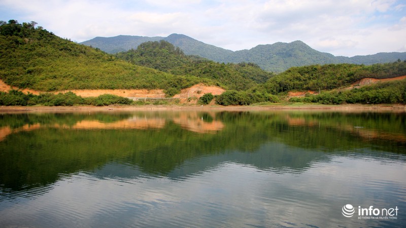 Khám phá ''Vịnh Hạ Long