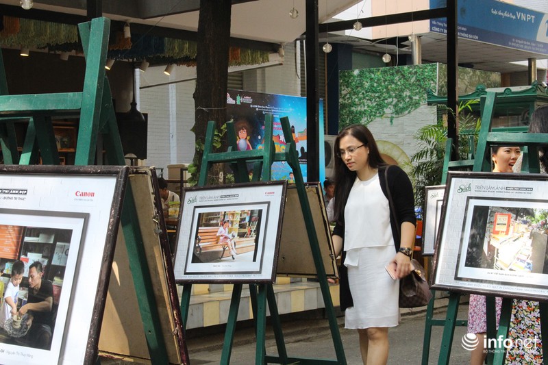 Khai mạc ngày sách Việt Nam, giải đáp thắc mắc về bức hình photoshop đoạt giải - ảnh 4