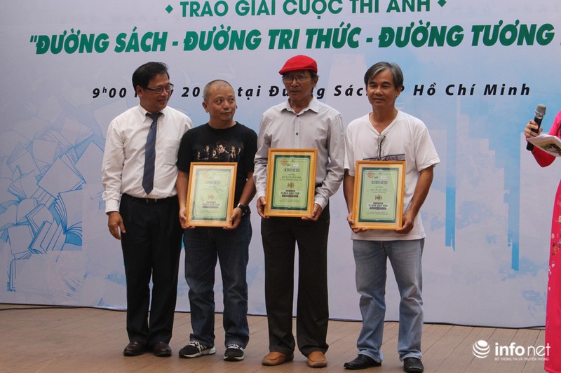 Khai mạc ngày sách Việt Nam, giải đáp thắc mắc về bức hình photoshop đoạt giải - ảnh 6