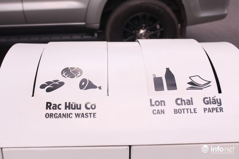 Thùng rác thông minh “vừa đựng rác vừa trồng hoa” - ảnh 2