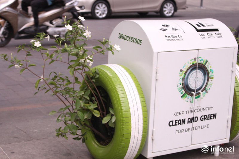 Thùng rác thông minh “vừa đựng rác vừa trồng hoa” - ảnh 9