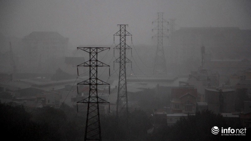 TP.HCM mưa to gió lớn vào ngày cuối tuần - ảnh 7