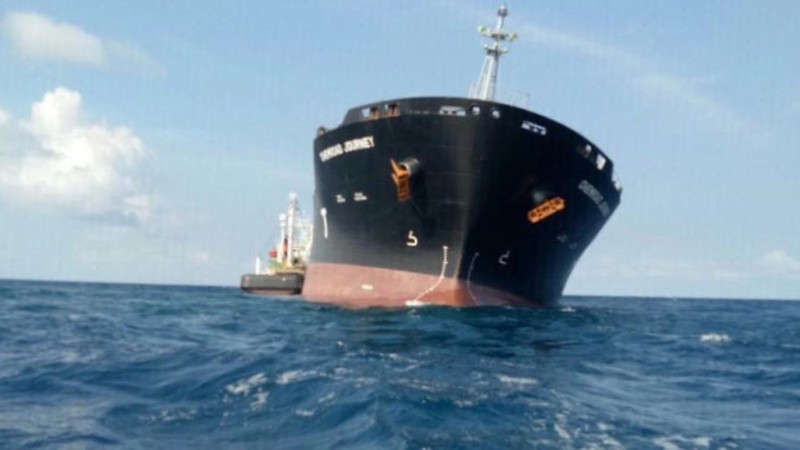 Giải cứu thành công tàu chở 30.000 tấn hóa chất trên biển Bình Thuận - ảnh 2