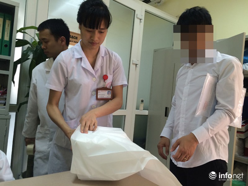 Đột nhập trung tâm