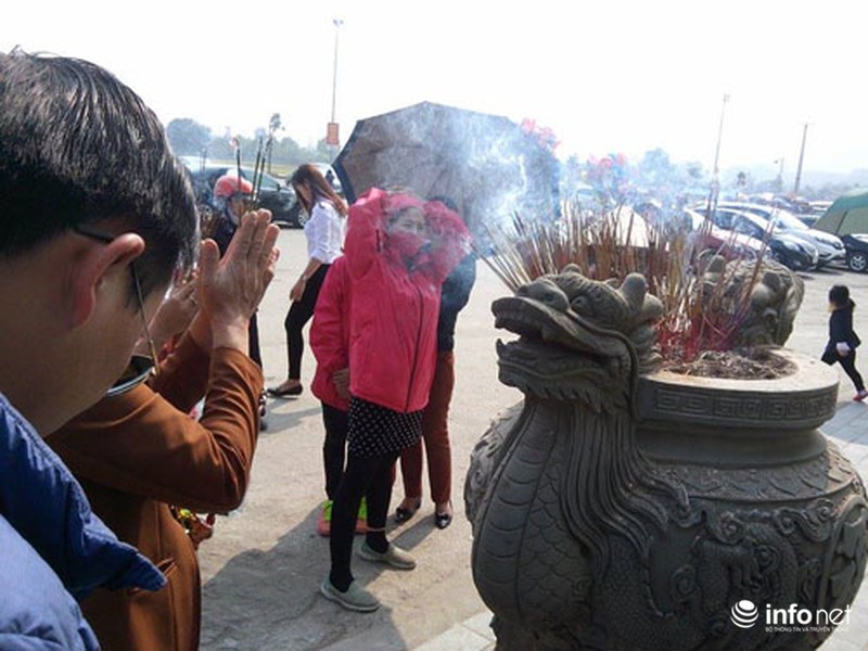 Nô nức trẩy hội Đền Mẫu Âu Cơ - ảnh 6