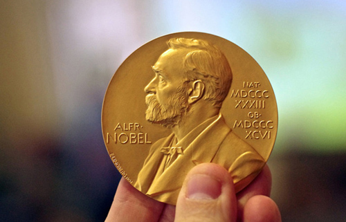 giải Nobel, Albert Einstein, Ngô Bảo Châu