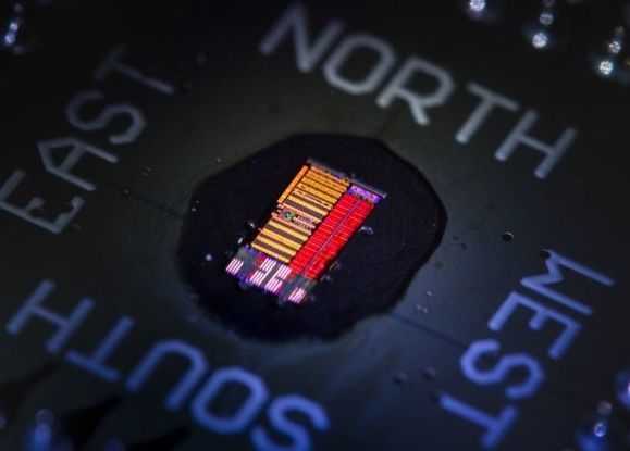 tăng tốc độ truyền dữ liệu gấp 50 lần, truyền dữ liệu gấp 50 lần, vi xử lý quang tử