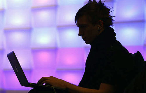 hacker, tin tặc, bí mật, giải pháp, theo dõi, tấn công