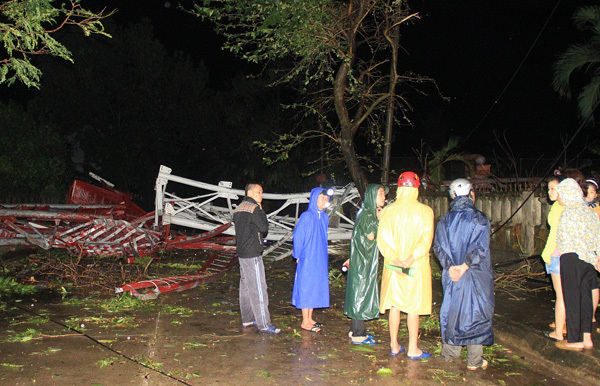 bão số 10; cột phát sóng; Đồng Hới