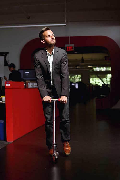 video, website, youtube, trụ sở, facebook, google, thiết kế