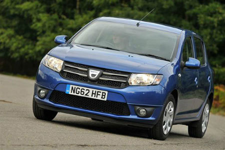 10 ôtô 300 triệu 'ăn” xăng ít nhất cho năm 2016 - ảnh 1