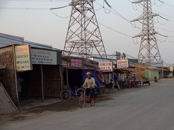 'Xóm' Trung Quốc ở Trà Vinh - ảnh 2