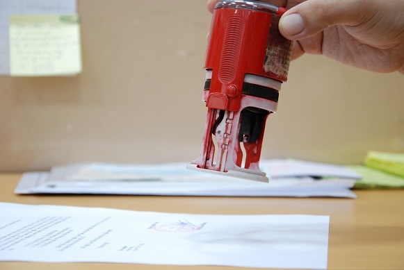 Bỏ 1 chữ mất 10 năm, sửa 1 lỗi chờ 2 đời bộ trưởng - ảnh 1