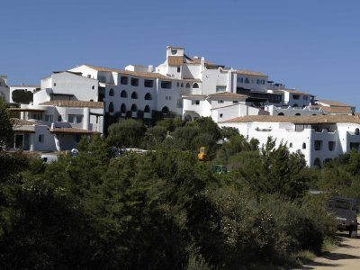 đắt-đỏ, siêu-giàu, đô-thị-cổ, tỷ-phú, doanh-nhân, chính-trị-gia, thành-phố, xa-hoa