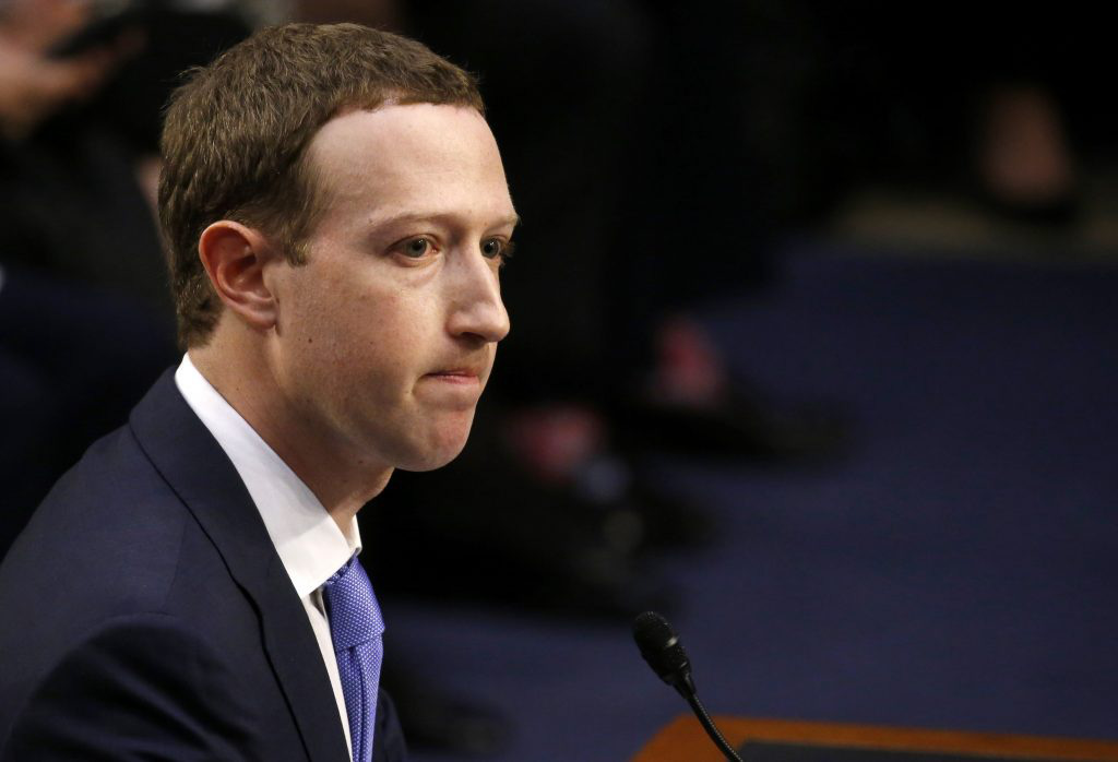 Nhân viên kiểm duyệt cho Facebook sang chấn tâm lý , kiện Mark Zuckerberg và yêu cầu phải bồi thường 52 triệu USD - Ảnh 2.