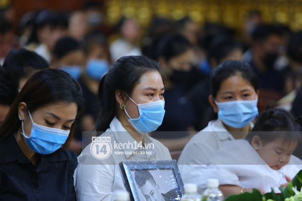 Bạn thân Linh Lan hé lộ tin nhắn Vân Quang Long liên tục nói nhớ vợ con, mong được về Việt Nam trước khi qua đời - Ảnh 4.